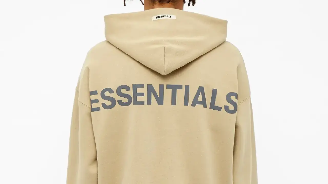 The Essential Hoodie A Staple in Modern Fashion